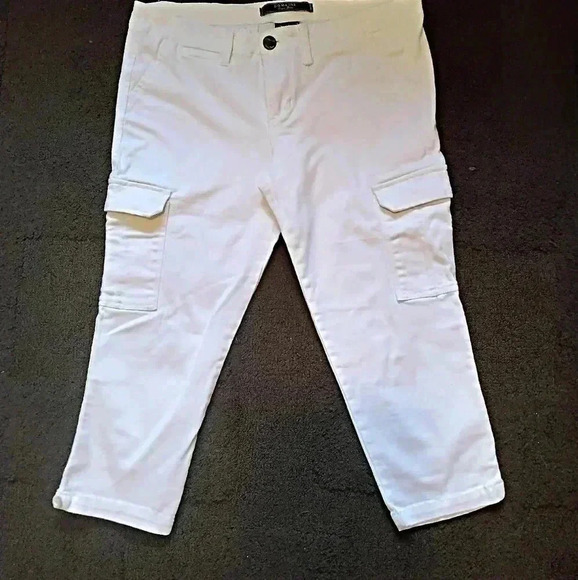 Domaine Brand Jeans Capris - Picture 1 of 3